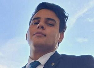 EX – Modelo Godan Oliveira anuncia entrada na política e inicia nova fase na carreira