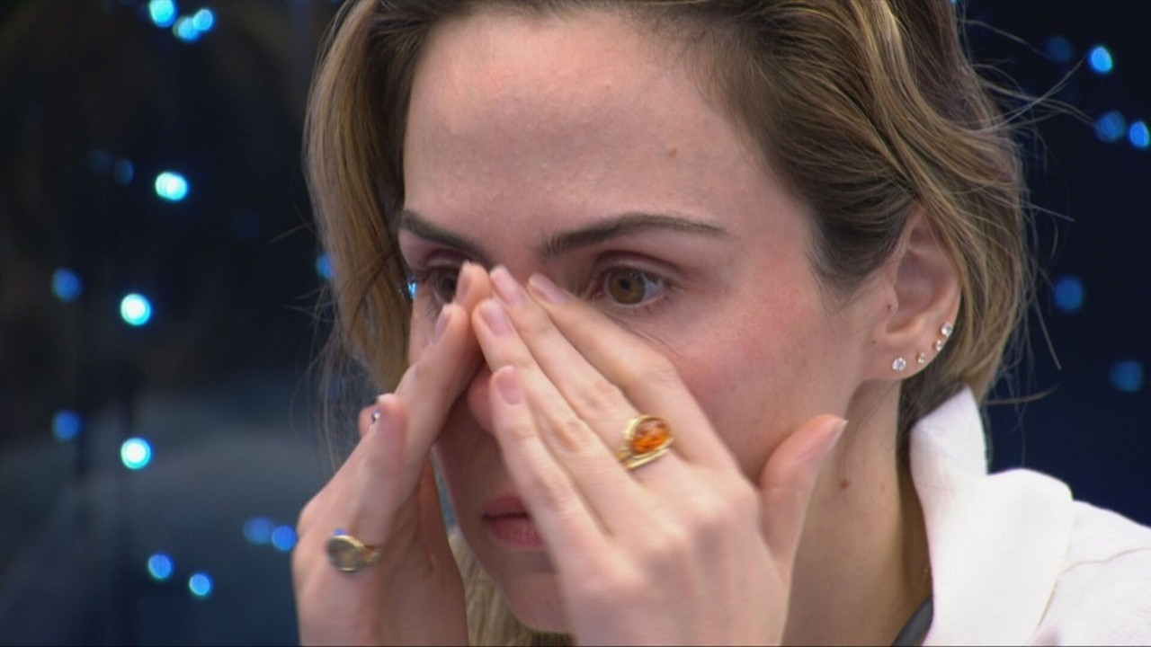Eliminação de Babu Santana no BBB 26: Ana Paula Renault desaba e admite tensão total