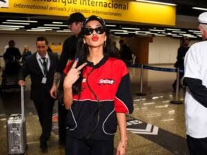 Nicole Scherzinger chega a São Paulo para primeiro show das Pussycat Dolls no Brasil